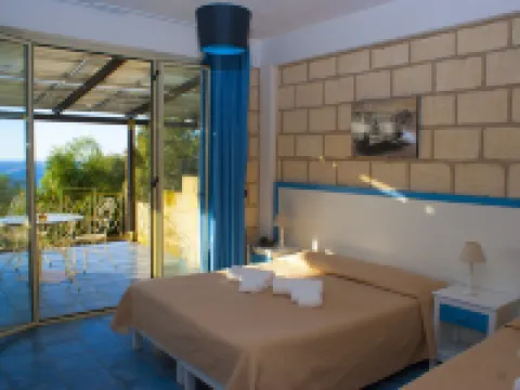 CapoSperone Resort Hotels in Palmi