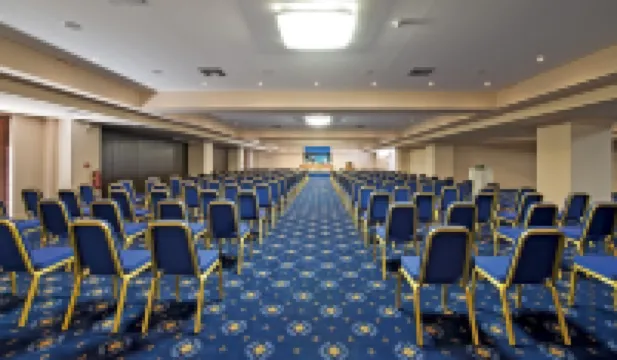 Giannoulis – Cavo Spada Luxury Sports & Leisure Resort & Spa