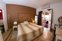 Villa Alicia Guest House - Balcony