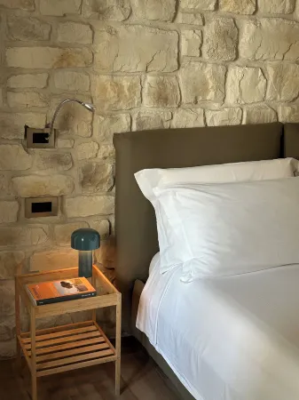 Olivia Rooms Teocrito Отели рядом с достопримечательностью «Piccolo Teatro dei Pupi»