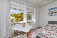 Pool Apartment Happy Sound - Happy Rentals - Ocean View