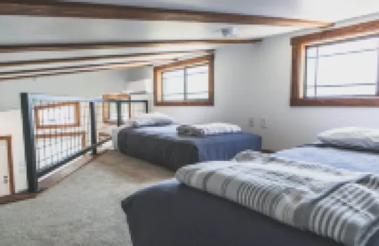 Mystic Quarry Hotels in Canyon Lake