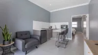 Inkantu Self-Catering Apartments Hotels in Plattekloof 3