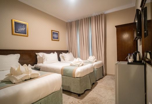 5. 이마르 타이바 ..