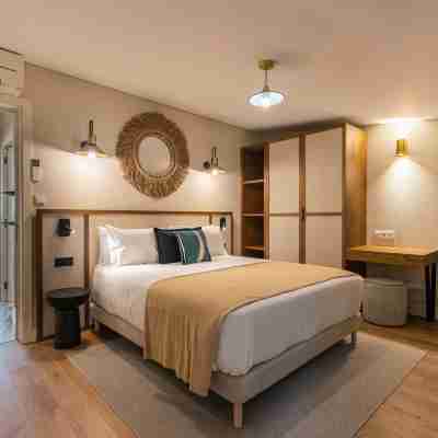 Ando Living - Augusta House Rooms