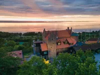 Hotel Gyllene Uttern Các khách sạn ở Jonkoping