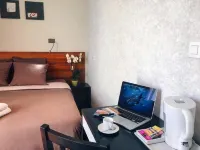 Domaine d'Ariane Hotels in Levignac