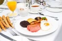 The Hickstead Hotel By Uno-FREE PARKING - Parkplatz
