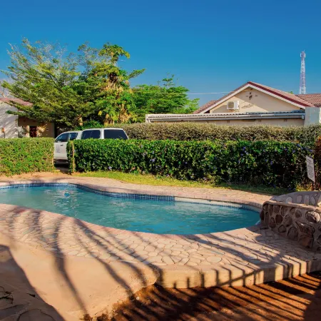 Mosi-O-Tunya Executive Lodge