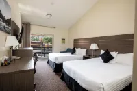 Bayshore Inn & Spa Hotels in Improvement District No. 4