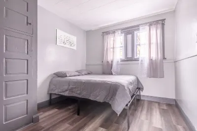 Spacious 6BR 2Bath Close the Falls