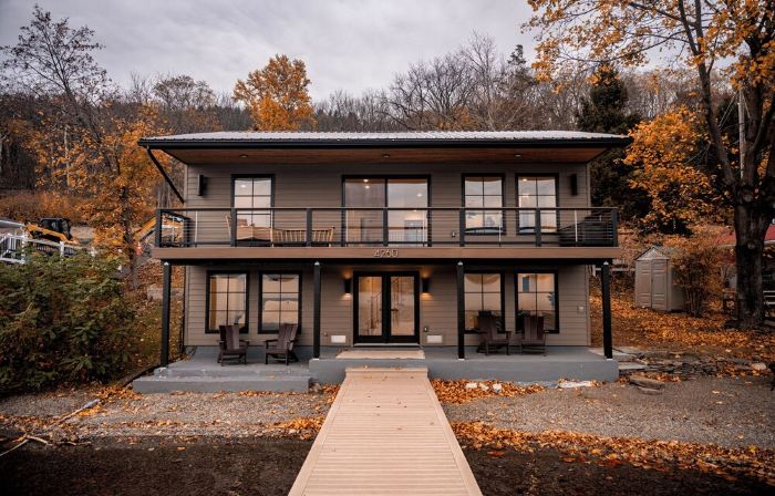 Live The Lifestyle,Stunning Lake House in the heart of Wine Country!