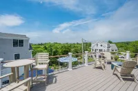 Modern Home with Double Decks and Ocean Views - Stunning Coastal Escape 차탐 호텔