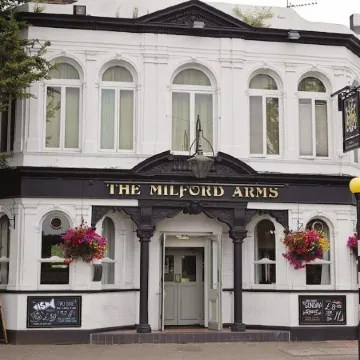 The Milford Arms Отели рядом с достопримечательностью «Чизик Хаус энд Гарденс»