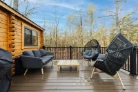 Secluded Chalet - Hot Tub, Deck, Private Lake Hotels in Monroe County