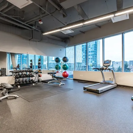 1BR | Pool, Gym, Rooftop | Bellevue | Sophari A