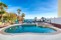 Private Pool, Cozy Fire Pit, Ocean Deck - Stunning Beachfront Escape