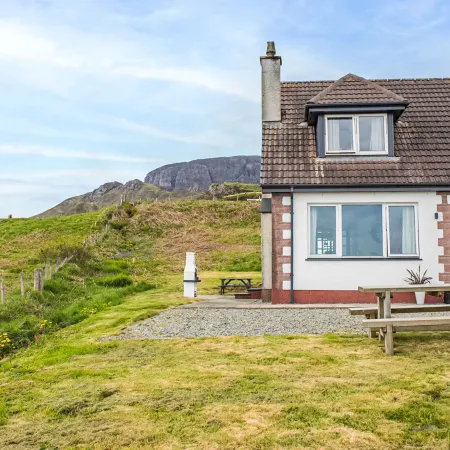 Quiraing Cottage Отели в г. Портри