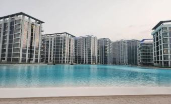 Vogue Lagoon District One Residence