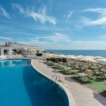 The West House - Housity