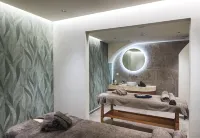 列奧納多克林比亞度假村 - 全包式 - SPA