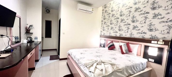 Banana Place Resort Hotels in Chumphon
