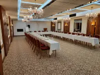 Nadir Business Hotel فنادق في كارامان