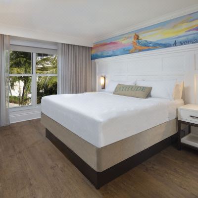 Resort View king Room Margaritaville Beach House Key West Promo Code