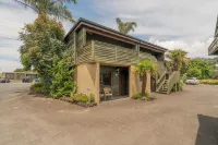 Pacific Harbour Villas Hotels in Pauanui