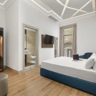 Elys Suites Hoteles cerca de Playa de Marameo