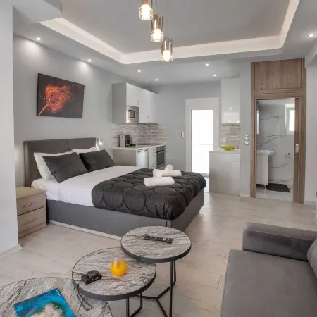 Studio Penthouse Near Acropolis by Ghh