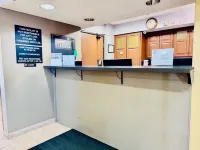 Super 8 by Wyndham Mokena/Frankfort /I-80