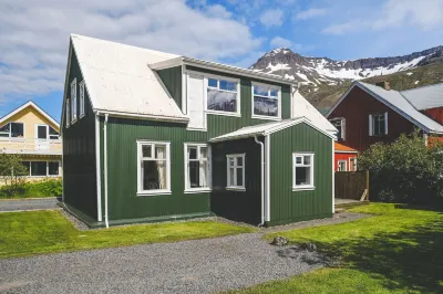 Dúlluhús - Apartments by Aldan Hotels near 'How's It Going?' Phone Booth