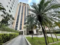 트레스 디 줄로 플래츠 - 자르딩