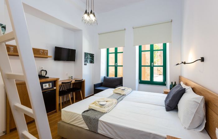 Ink Hotels Phos