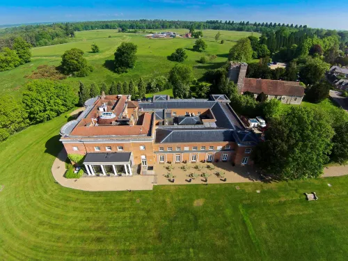 Highfield Park Hotels in Eversley