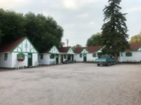 Chalet Motel