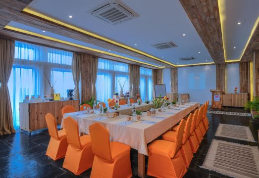 사랑콧 마운틴 로지