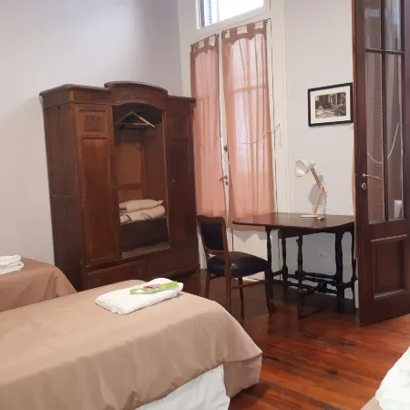 Sabatico Travelers Hostel & Guesthouse