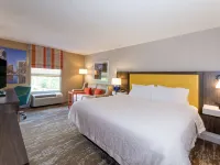 هامبتون إن آند سويتس رالي كاري لينوفو سنتر Hotels near بي ان سي أرينا