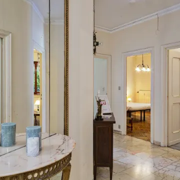 Relax in Giardino a Due Passi Dal Porto