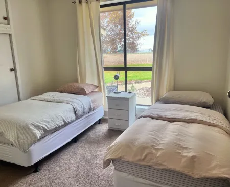 Wings Field - peaceful family farm stayFarm stay in Tocumwal, Australia Отели в г. Токумвал