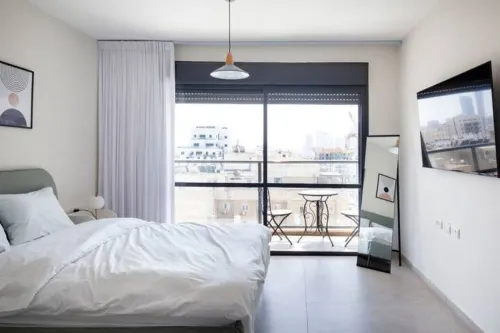 Beachside 3Br l Huge Patio and Parking l Mamad - Beach