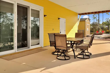 Dolphin Daze by Pristine Properties Vacation Rentals