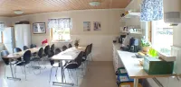 Kalkbrottets Vandrarhem Hotels in Lärbro