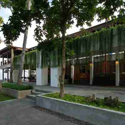 Jeeva Santai Villas Hotel Exterior