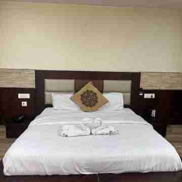 Hotel Anant Restaurant And Bar Rooms