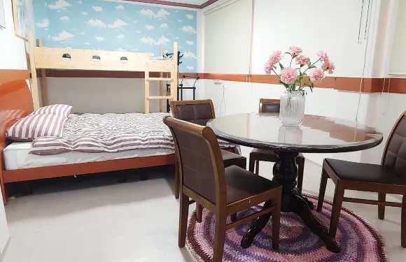 平江療愈之家汽車旅館