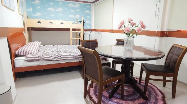 平江療愈之家汽車旅館