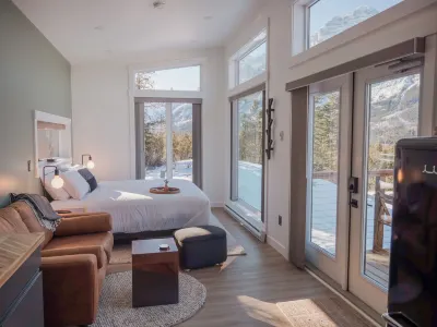 Skyridge Glamping Hôtels à : District d'Amélioration de Kananaskis